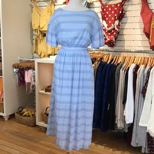 Stripe ruffle sleeve midi dress